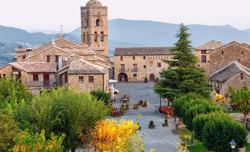 Castillo de Boltaña, Spain
